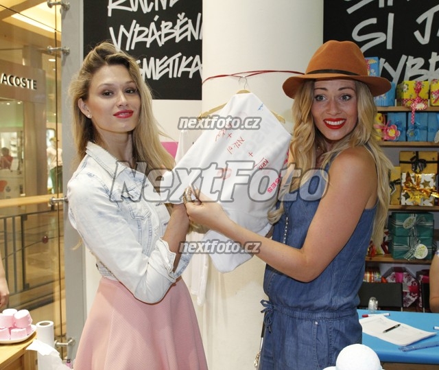 2536 Nikol Moravcova Michaela Stoudkova