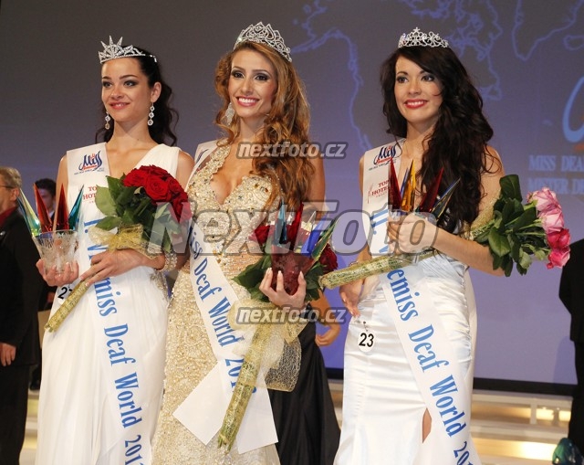 9090 Thaisy Pay Erika Duricova Queval Marianne