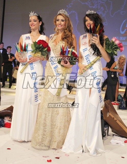 9093 Thaisy Pay Erika Duricova Queval Marianne