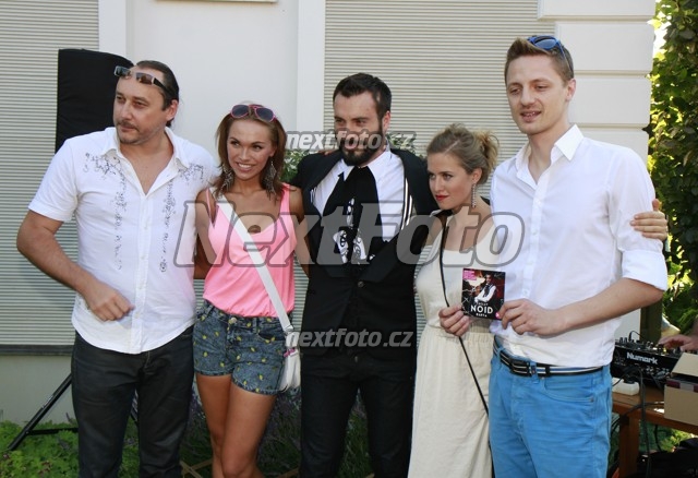 8756 Marian Vojtko Kamila Nyvltova Vaclav Noid Barta Emma Smetana Ondrej Ruml
