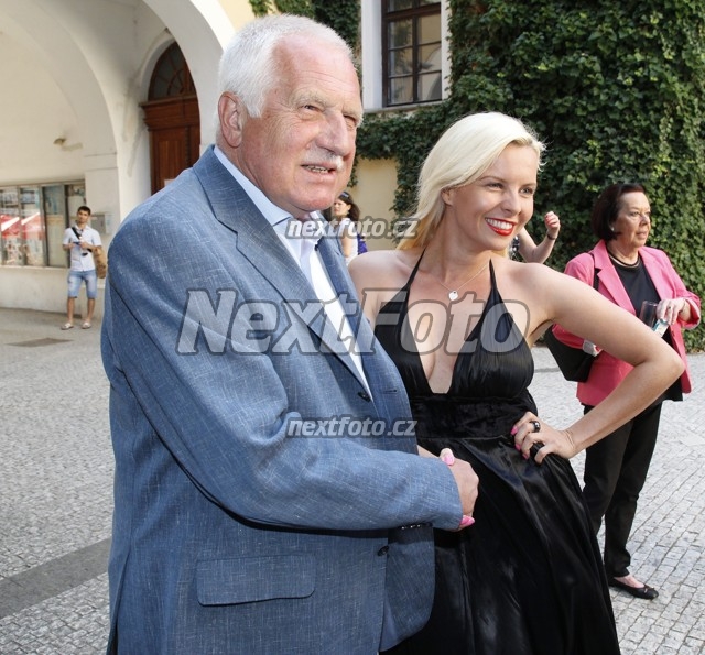 4871 Vaclav Klaus Katerina Kristelova