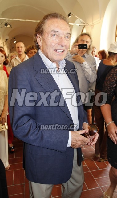 4926 Karel Gott