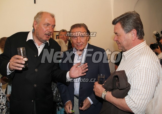 4976 Kristian Kodet Karel Gott Vaclav Postranecky