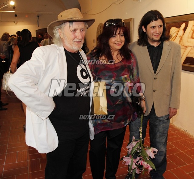 5044 Juraj Jakubisko Deana Horvathova Jorik Jakubisko