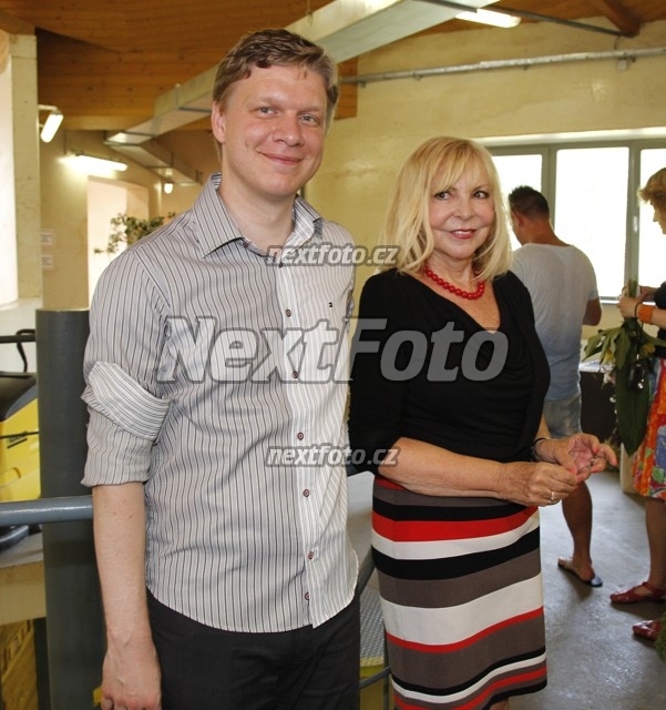 6378 Hana Zagorova Tomas Hudecek