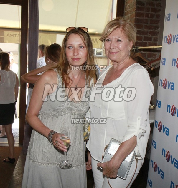 1042 Tereza Bebarova Vlasta Peterkova