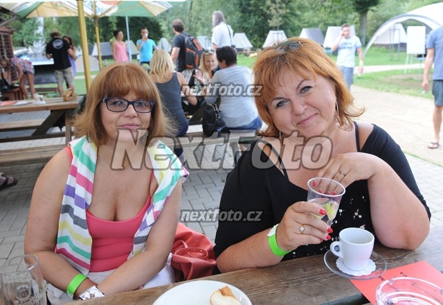 7595 Hanka Krizkova Ivana Andrlova