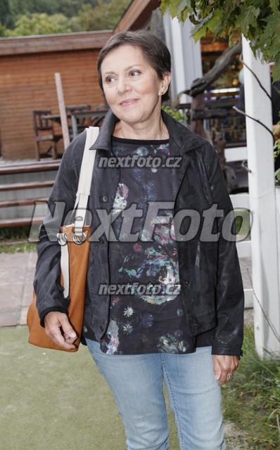 9367 Lenka Termerova