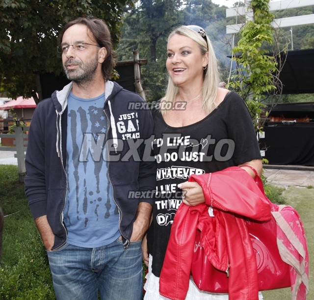 9377 Lenka Hornova Libor Kodad
