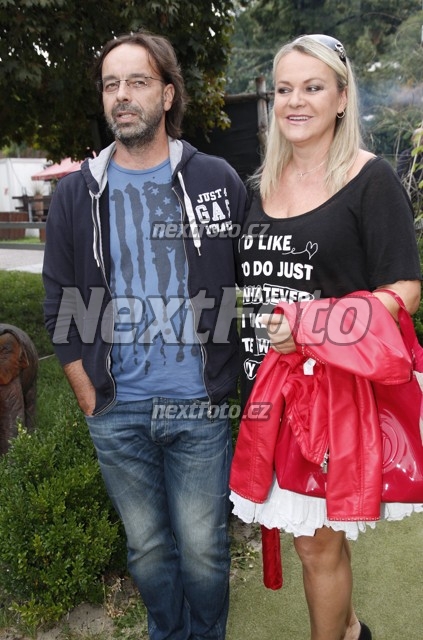 9381 Lenka Hornova Libor Kodad