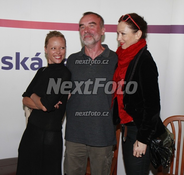 7178 Jaroslav Brabec Linda Rybova Zuzana Stivinova