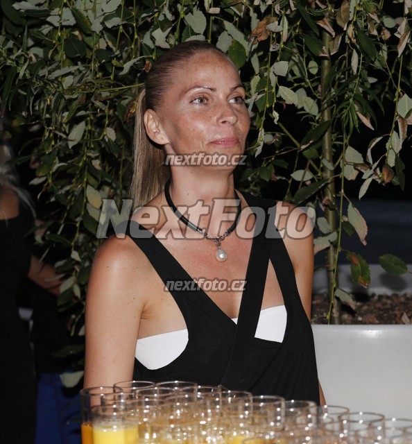 0799 Helena Bartalosova
