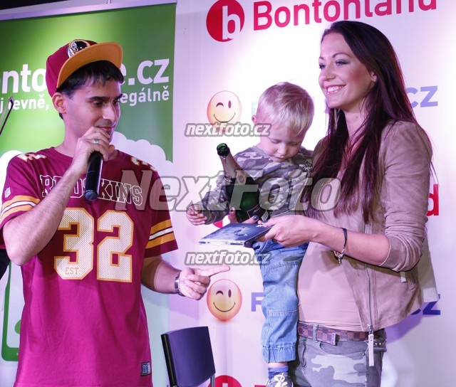 6179 Radek Banga Agata Hanychova Pracharova Kryspin Dopita