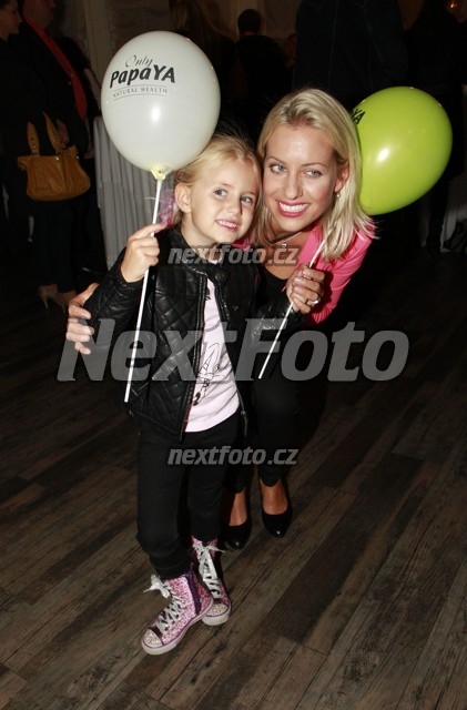 7038 Tereza Matlova Emily Ann Janeckova