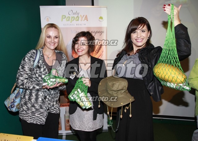 7080 Linda Finkova Kristyna Janackova Andrea Kalivodova
