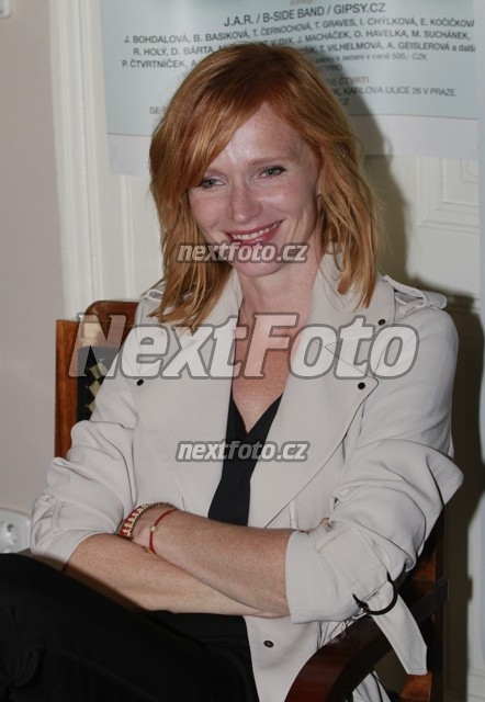 8873 Ana Geislerova