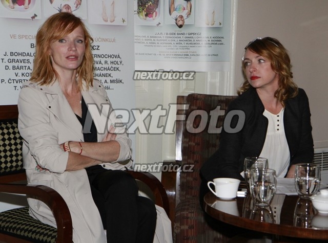 8912 Tatiana Vilhelmova Ana Geislerova