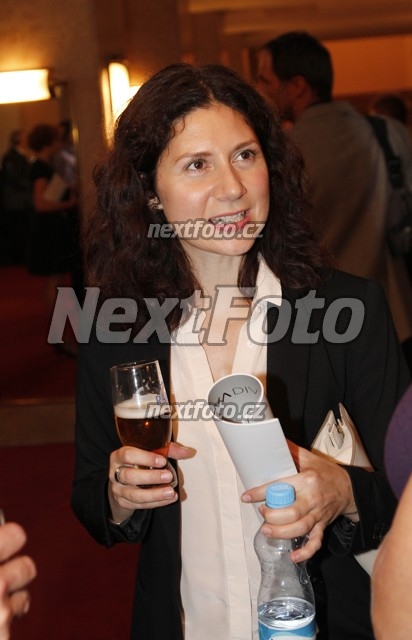 9529 Martha Issova