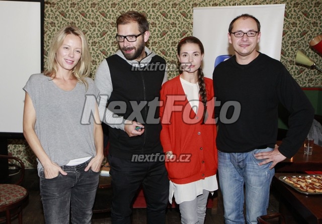 9774 Linda Rybova Katerina Winterova