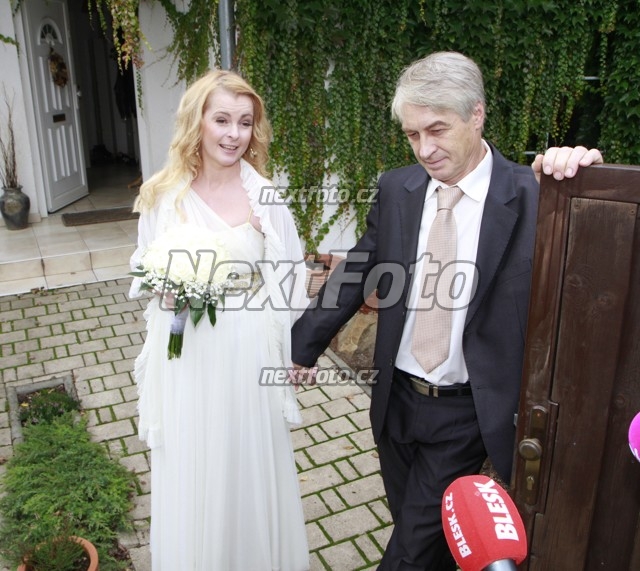 0420 Josef Rychtar Iveta Bartosova