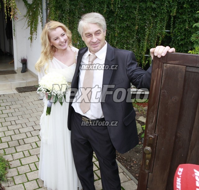 0436 Josef Rychtar Iveta Bartosova