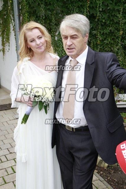 0486 Josef Rychtar Iveta Bartosova