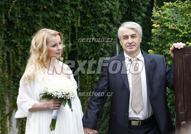 6130 Josef Rychtar Iveta Bartosova
