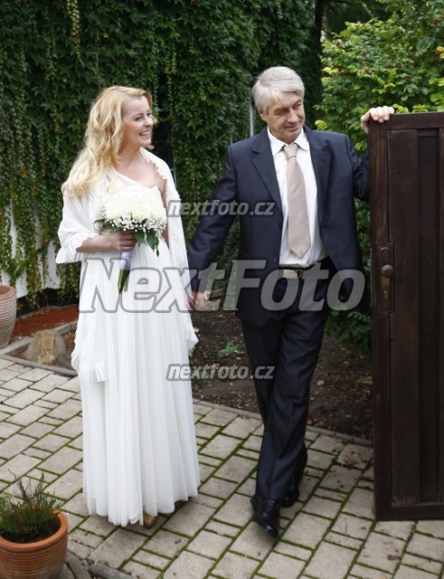 6135 Josef Rychtar Iveta Bartosova