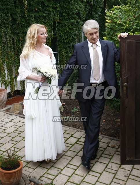6141 Josef Rychtar Iveta Bartosova