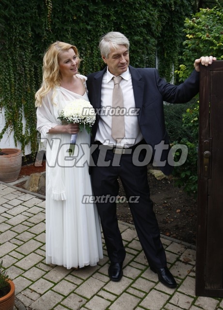 6164 Josef Rychtar Iveta Bartosova