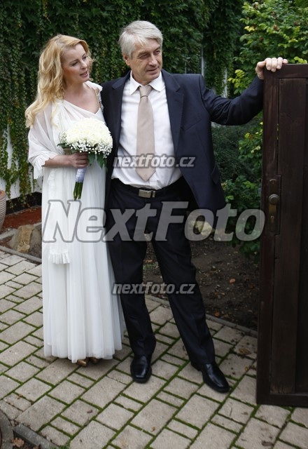 6168 Josef Rychtar Iveta Bartosova