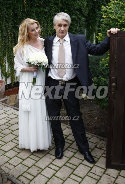 6171 Josef Rychtar Iveta Bartosova