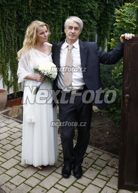 6189 Josef Rychtar Iveta Bartosova