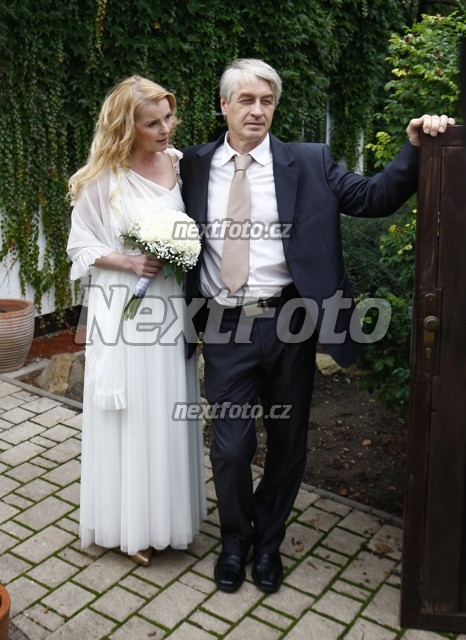 6190 Josef Rychtar Iveta Bartosova