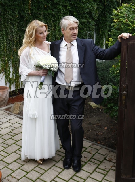 6198 Josef Rychtar Iveta Bartosova