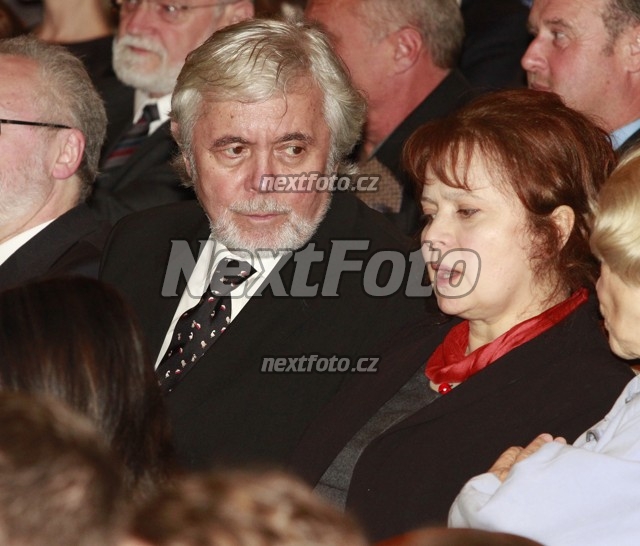 1421 Libuse Safrankova Josef Abrham