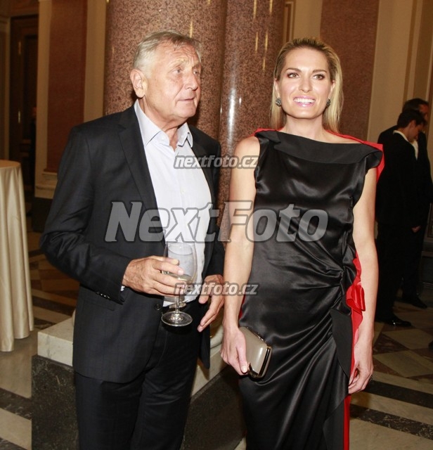 1476 Olga Menzelova Jiri Menzel