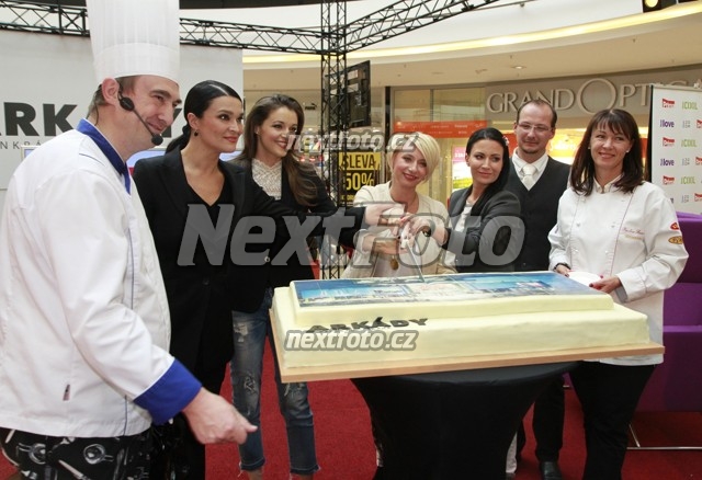 5651 Iva Kubelkova Gabina Partysova Mahulena Bocanova