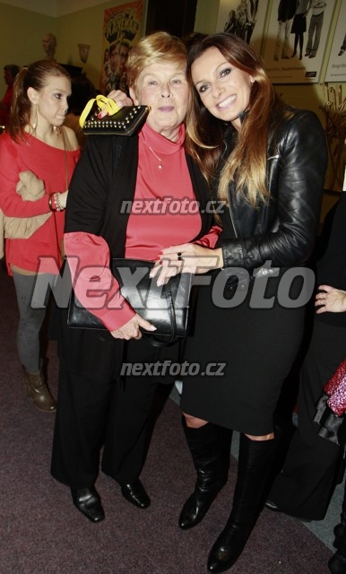 7774 Ivanka Devata Alice Bendova