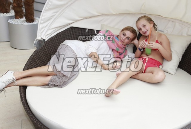 8550 Sofie Frida Hoppnerova Ivana Jiresova