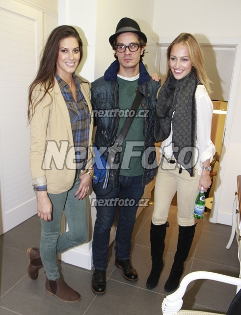 9755 Aneta Vignerova David Kraus Renata Langmannova