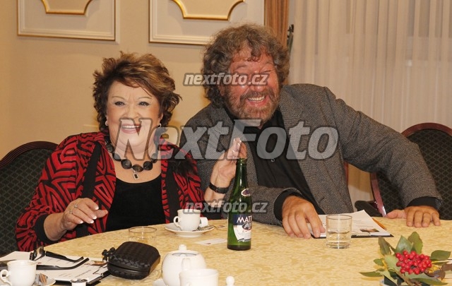 4987 Jirina Bohdalova Zdenek Troska