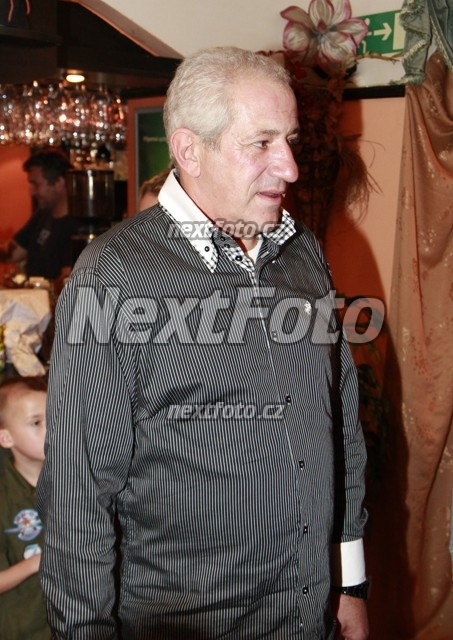 4100 Martin Michal