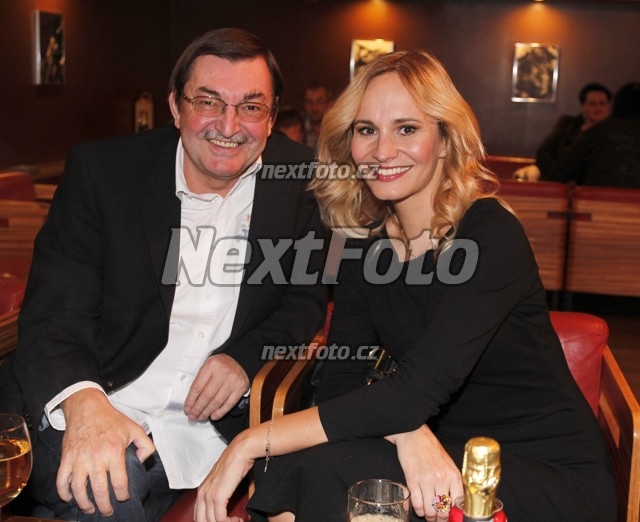 9360 Zdenek Bartak Monika Absolonova