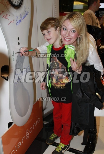 7422 Lucie Benesova Stepan Matonoha