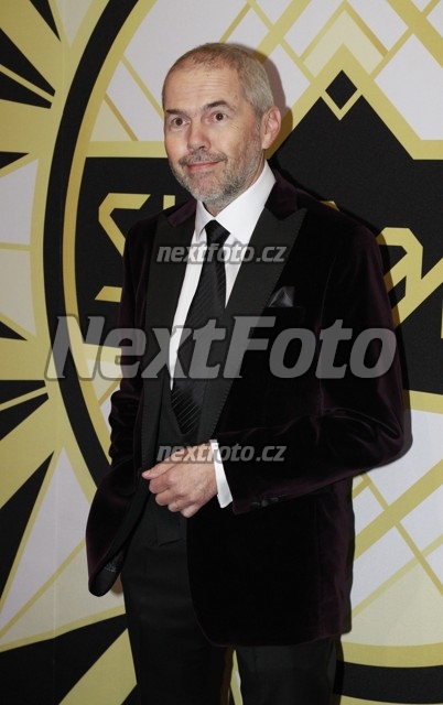 8871 Marek Eben