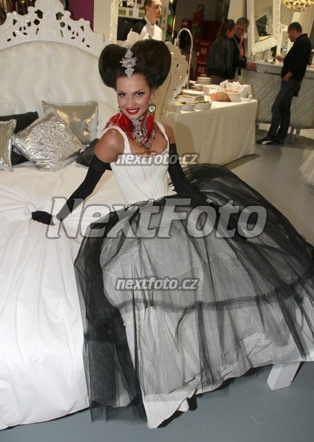 9761 Eliska Buckova