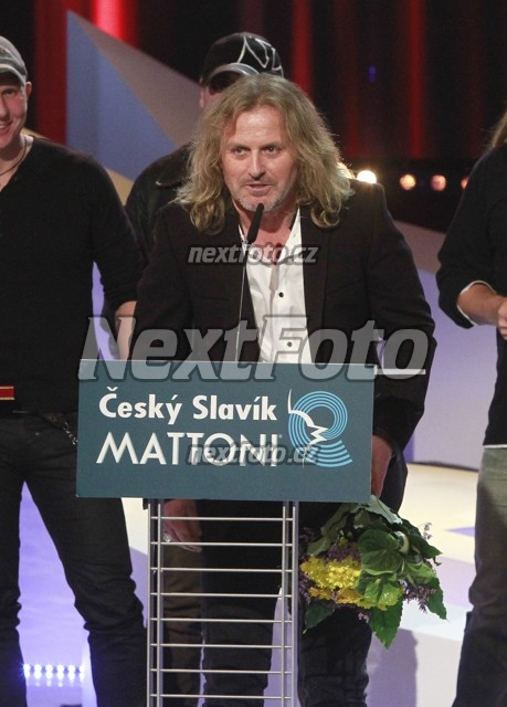 5616 Josef Vojtek