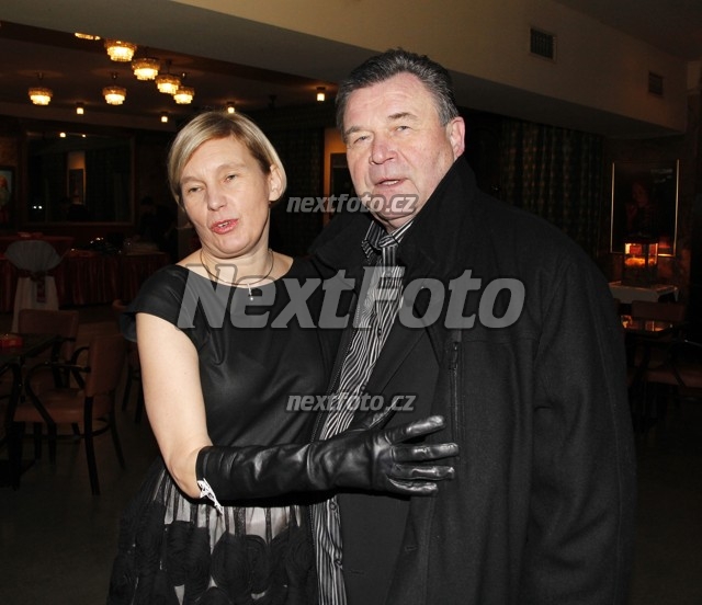 8793 Vaclav Postranecky Lenka Kny