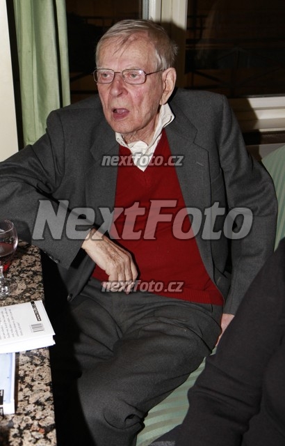 9113 Jan Skopecek